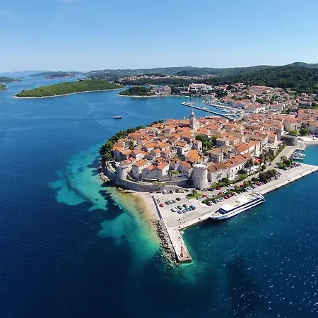 By The Sea - 10051 Korcula Town