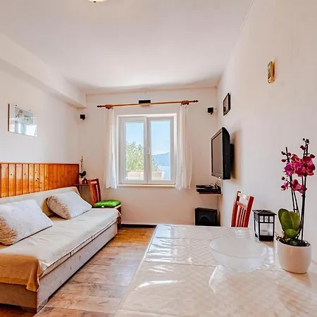 Apartman By The Sea - 10051 *