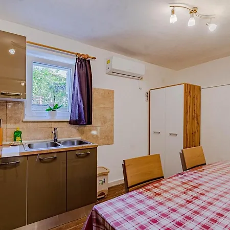 By The Sea - 10051 Apartman Korčula