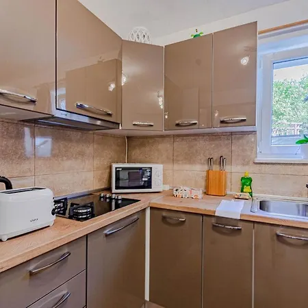 Apartman By The Sea - 10051 *